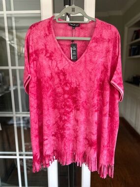 NWT FRENCH KYSS tie dye fringe v-neck tunic top in fuchsia pink XL